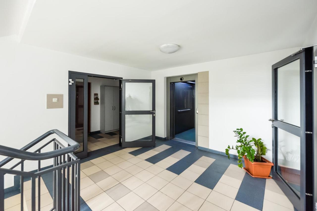 Ursus Pleasant Apartment *